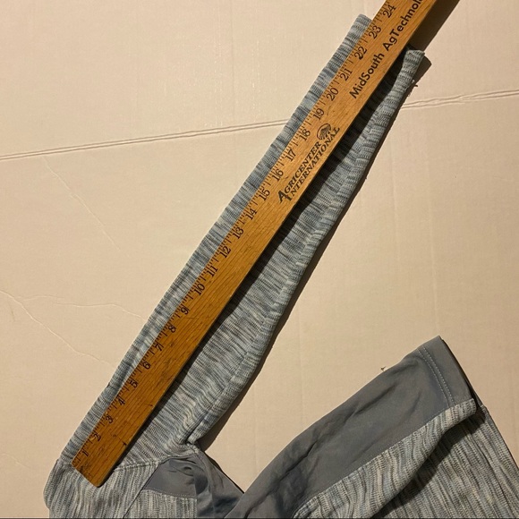 Columbia Women Activewear XS Gray Shirt - Picture 5 of 9